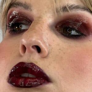 قرمز شرابی