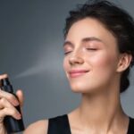 فروشگاه آرایشی و بهداشتی وحید اسپری فیکس چیست؟ راز ماندگاری آرایش با اسپری فیکس مناسب پوست